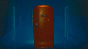 какой-то красный холодильник