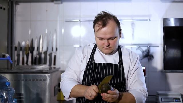 Салат із зеленого горошку ТМ "Щедра Нива" та авокадо смотреть онлайн