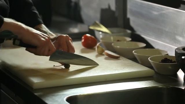 Recipe Video: Saf Restaurant 'Courgette Cannelloni' смотреть онлайн