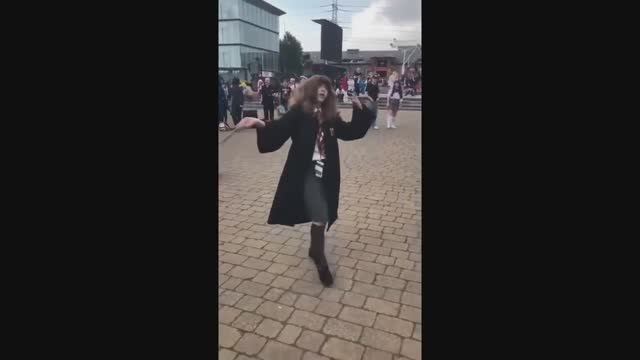 Hermione Dancing - Harry Potter смотреть онлайн