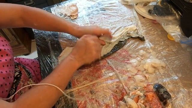 Fish Skin Tanning (Part 1) смотреть онлайн