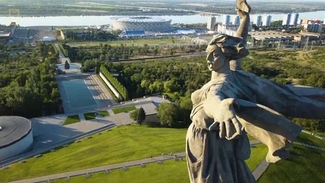 The Motherland Calls смотреть онлайн