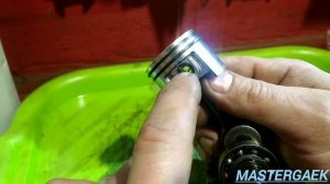 замена поршневой группы бензопилы stihl MS 180 170 правильная  установка колец