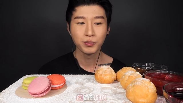 *ASMR* CREAM PUFFS & MACARONS (Whispering) Soft Eating Sounds | Zach Choi ASMR смотреть онлайн