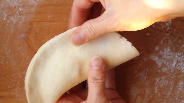 Forming Empanadas, Turnovers, or Hand Pies with Frankie Kimm смотреть онлайн