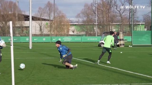 Вольфсбург - 3 на 3 упражнение на завершение атаки. смотреть онлайн