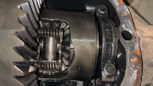 1990 Camaro 3rd gen. Rear wheel seal / axle shaft bearing install, tie rod idler arm replacement1 смотреть онлайн