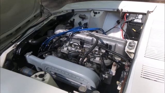 1973 Datsun 240Z смотреть онлайн