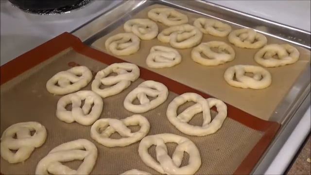 Winco SBS-16 Silicone Baking Mat смотреть онлайн