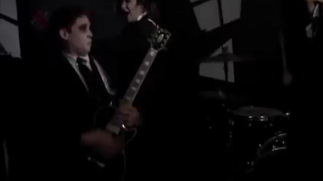 My Chemical Romance- Vampires Will Never Hurt You-Video(HQ)