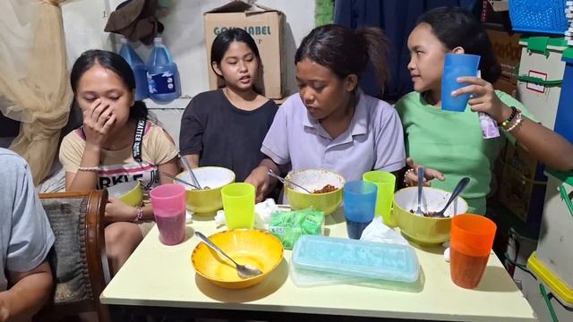 필리핀 소녀들과 매운 짜파게티! / 3월 23일, 토요일 / 함께 먹는 저녁 식사! / #mukbang смотреть онлайн