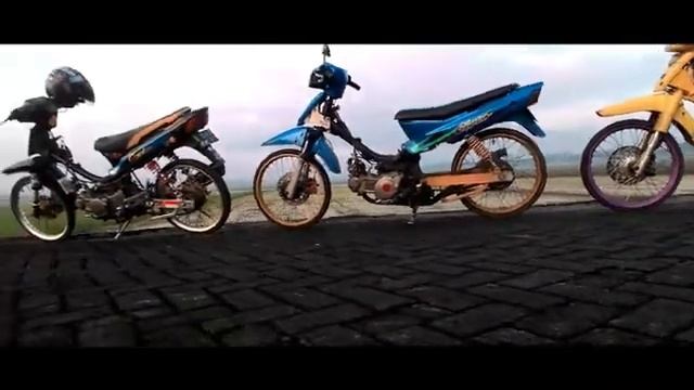 Yamaha Crypton Magelang club touring ke CVCP Purwodadi смотреть онлайн