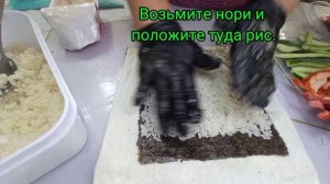 Как приготовить роллы в домашних условиях без коврика. Быстро и легко. Приятного аппетита!!!!!