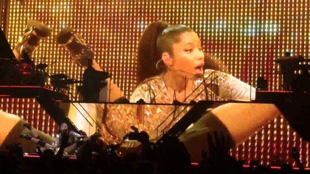 Nicki Minaj: The Pinkprint Tour 2015 Ericsson Globe Stockholm смотреть онлайн