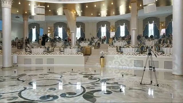 Выпускной Вечер. Ресторан Benifis смотреть онлайн