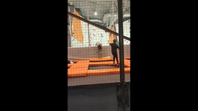 ДР Ани смотреть онлайн