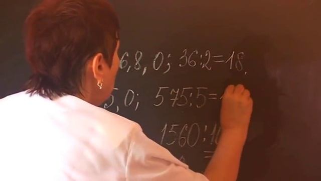 ОЗНАКИ ПОДІЛЬНОСТІ НА 2, 5, 10. Приклади | МАТЕМАТИКА 6 клас смотреть онлайн