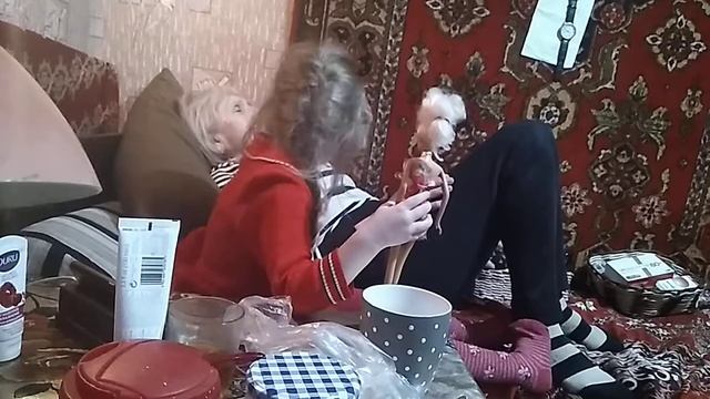 две подружки. март 2021 года. смотреть онлайн
