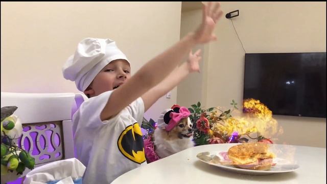 Breakfast for my Papa song by Andrei, Tefi and Baksi . смотреть онлайн