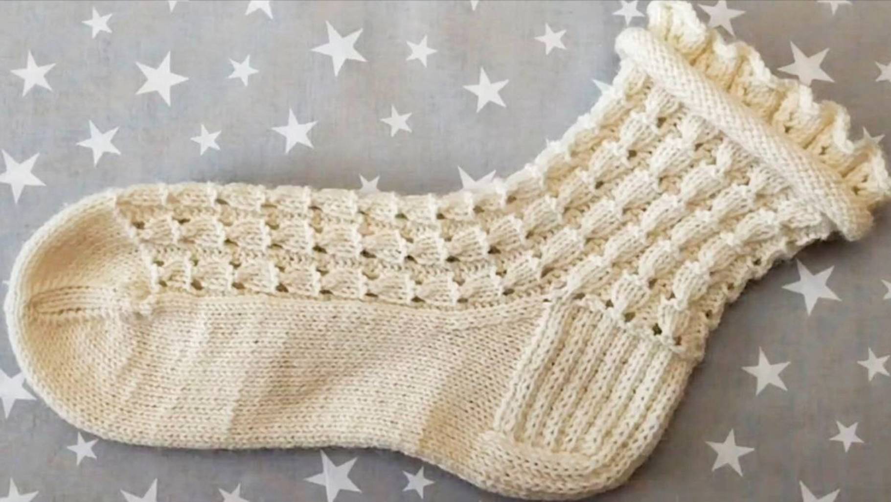 Ажурные носочки с рюшей. Подробный МК. Схема узора. смотреть онлайн