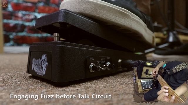 Electro-Harmonix Cock Fight Plus Cocked Talking Wah And Fuzz Pedal Demo