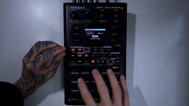 Roland SP-404 MKII Tutorial Series 12 - Tempo Modes смотреть онлайн