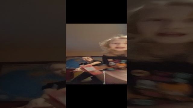 ждите стрим смотреть онлайн