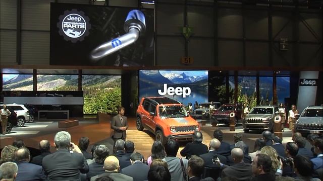 2015 Jeep Renegade Trailhawk Reveal at the Geneva Motor Show 2014 | AutoMotoTV смотреть онлайн
