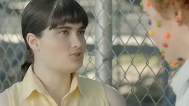 "Ты какой то странный, что с тобой, Билли?" Реклама Skittles смотреть онлайн