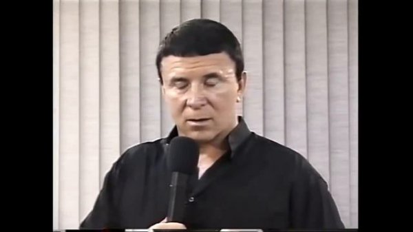 Кашпировский. Manhattan, 2001.