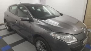 Где находятся вин номера автомобиля ,Рено меган 3