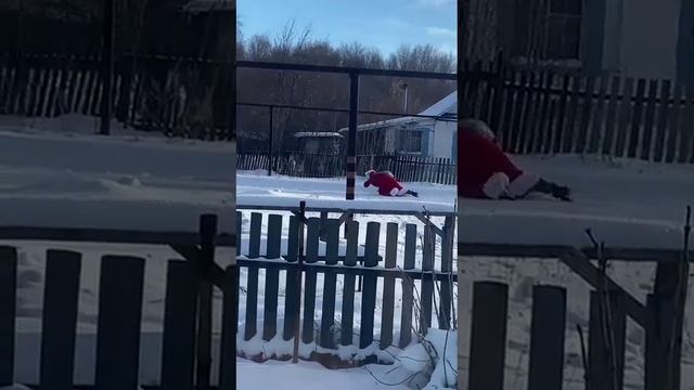 Дошёл к Вам дед мороз?😂😂😂 смотреть онлайн