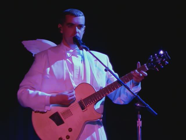 Neil Tennant & Chris Lowe - Always On My Mind (Live In Birmingham 1991)