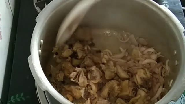 White Chicken Pulao|Chicken pulao recipe|How to make chicken white pulao| смотреть онлайн