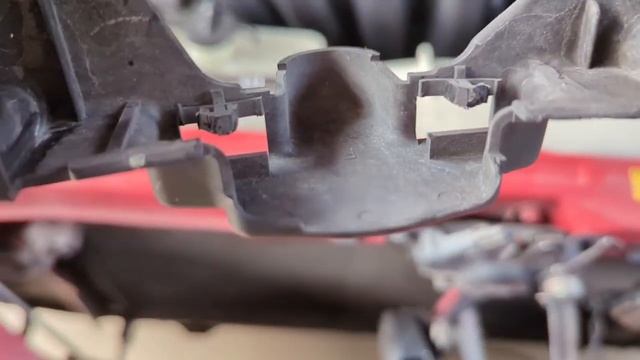 Toyota Matrix 2003-2008 Hood Latch Replacement