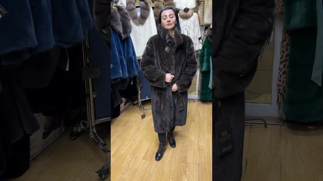 Классические шубы со стойкой смотреть онлайн