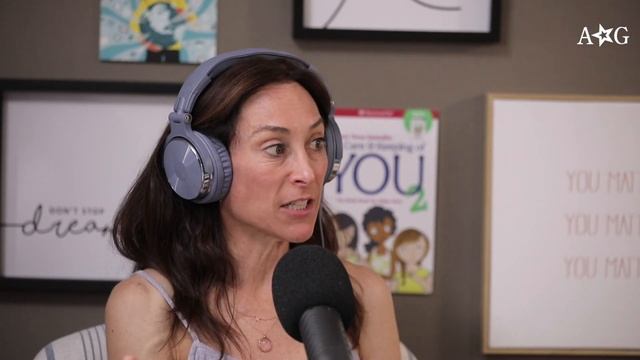 Let's talk about puberty! | Smart Girl's Podcast | Ep. 9 смотреть онлайн