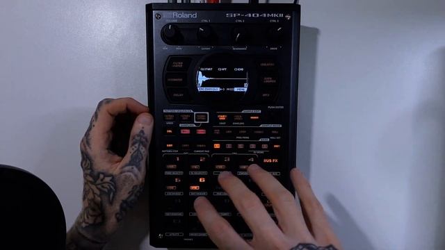 Roland SP-404 MKII Tutorial Series 52 - Tips & Tricks Part 1 смотреть онлайн