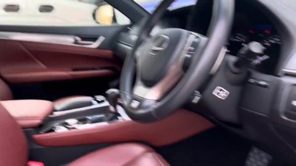 Lexus gs 250 Setting the seat memory position