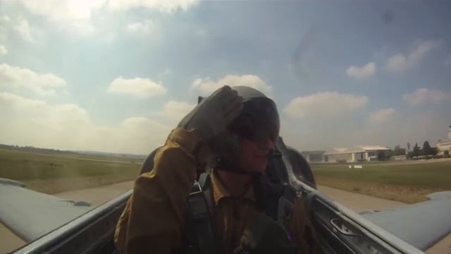 Dream on L39 Albatros смотреть онлайн