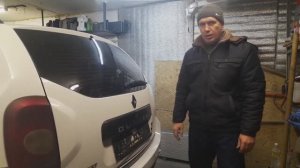 как снять задний фонарь для замены лампочки Рено дастер