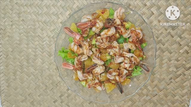 Салат с креветками (лангустинами). смотреть онлайн