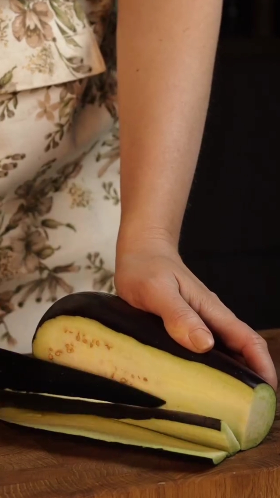 Хрустящие рулетики из баклажанов. смотреть онлайн