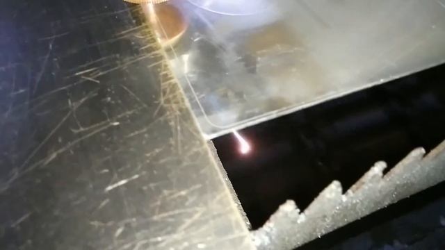 Лазерная резка Лист 1,5 Д16 окончание смотреть онлайн