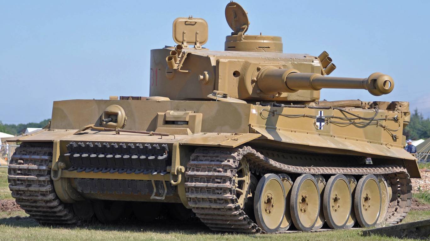 Обзор Танка Tiger внутри смотреть онлайн