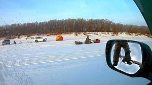 Первая ЗИМНЯЯ РЫБАЛКА НА АМУРЕ 2025