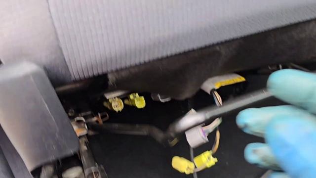 TOYOTA LEXUS B1650 OCCUPANT CLASSIFICATION SRS AIRBAG CODE DIAGNOSTICS AND SUGGESTED REPAIRS GUIDE смотреть онлайн