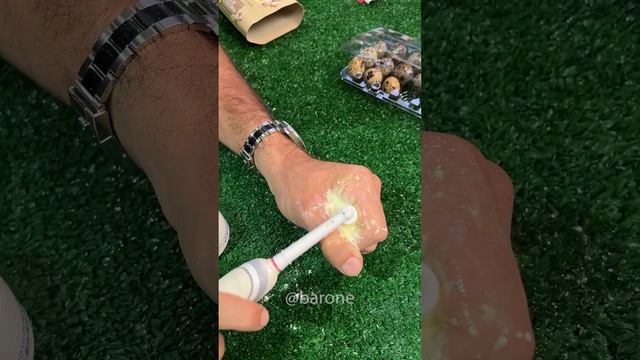 Esse pó misterioso promete clarear os dentes em 1 MINUTO! 😬 смотреть онлайн