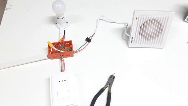Como hacer las conexión de un extractor de aire para baño смотреть онлайн