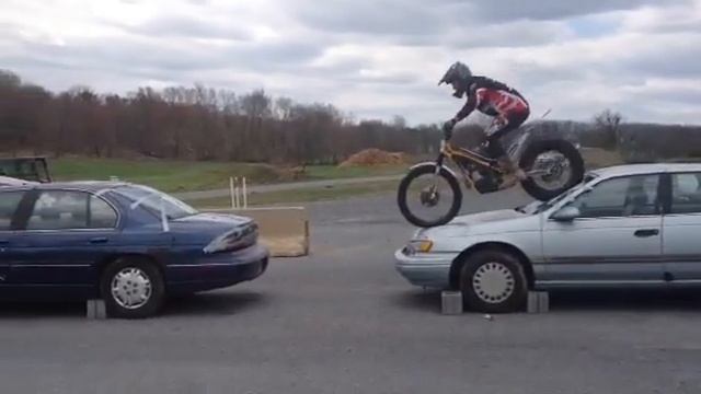 Fwd: Lebanon Valley Cycle - dirt bike tricks смотреть онлайн